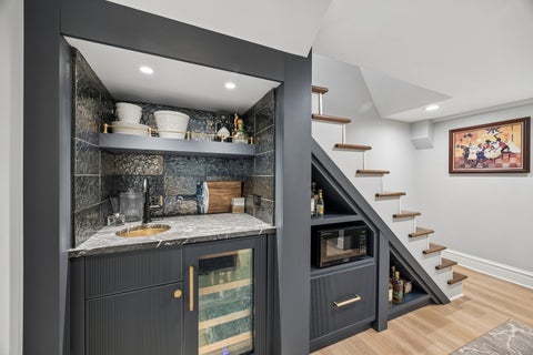 Tiny photo for 1049 N Elmwood Avenue, Oak Park, IL 60302 (MLS # 12705605)