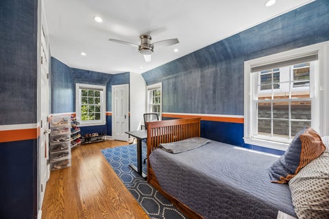 Tiny photo for 1049 N Elmwood Avenue, Oak Park, IL 60302 (MLS # 12705605)