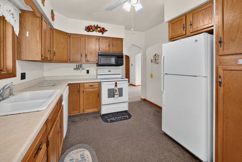 Tiny photo for 403 Washington Avenue, Lowden, IA 52255 (MLS # 12722622)