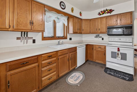 Tiny photo for 403 Washington Avenue, Lowden, IA 52255 (MLS # 12722622)