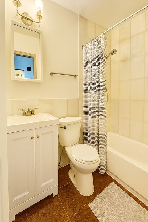 Tiny photo for 2209 Arbor Circle #6, Downers Grove, IL 60515 (MLS # 12490885)