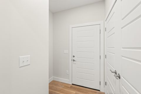 Tiny photo for 2015 Cureton Drive #B, Urbana, IL 61801 (MLS # 12480719)