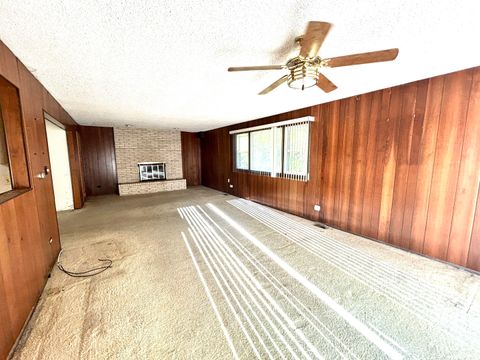 Tiny photo for 333 Charing Cross Road, Elk Grove Village, IL 60007 (MLS # 12511136)