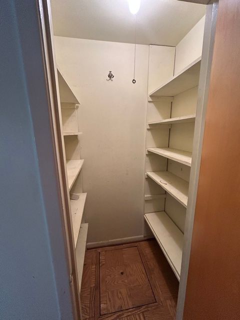 Tiny photo for 333 Charing Cross Road, Elk Grove Village, IL 60007 (MLS # 12511136)