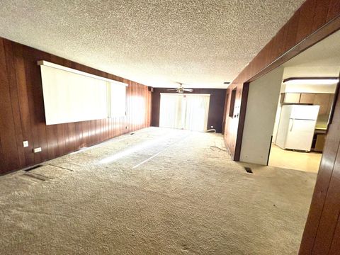 Tiny photo for 333 Charing Cross Road, Elk Grove Village, IL 60007 (MLS # 12511136)