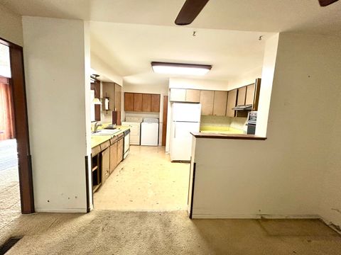 Tiny photo for 333 Charing Cross Road, Elk Grove Village, IL 60007 (MLS # 12511136)