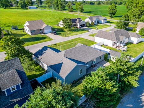 Tiny photo for 406 Bhrett Drive, Energy, IL 62933 (MLS # 12710267)