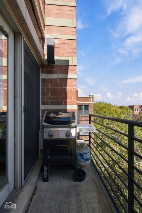 Tiny photo for 4226 N Ashland Avenue #4A, Chicago, IL 60613 (MLS # 12795744)