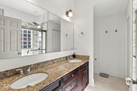 Tiny photo for 4226 N Ashland Avenue #4A, Chicago, IL 60613 (MLS # 12795744)
