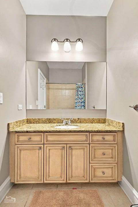 Tiny photo for 4226 N Ashland Avenue #4A, Chicago, IL 60613 (MLS # 12795744)