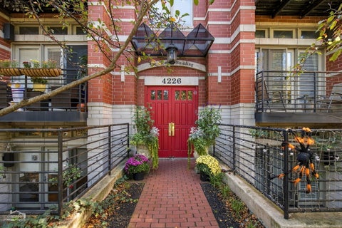 Tiny photo for 4226 N Ashland Avenue #4A, Chicago, IL 60613 (MLS # 12795744)