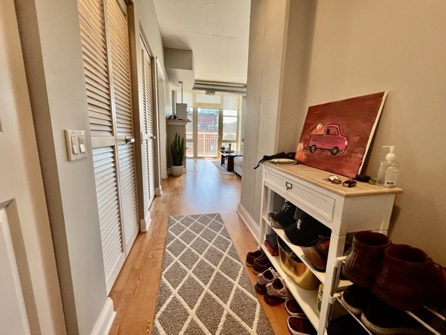 1001 W Madison Street 504