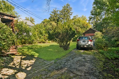 Tiny photo for 785 Locust Street, Winnetka, IL 60093 (MLS # 12489126)