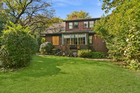 Tiny photo for 785 Locust Street, Winnetka, IL 60093 (MLS # 12489126)