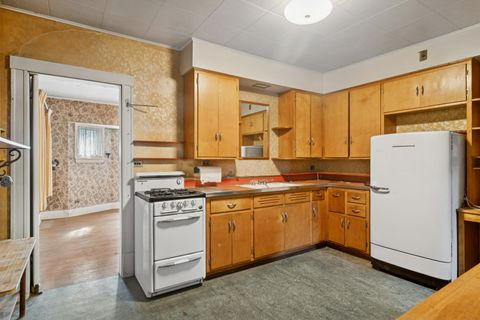 Tiny photo for 785 Locust Street, Winnetka, IL 60093 (MLS # 12489126)