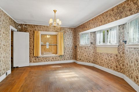 Tiny photo for 785 Locust Street, Winnetka, IL 60093 (MLS # 12489126)