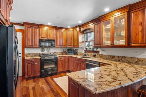 Tiny photo for 621 Doral Lane, North Aurora, IL 60542 (MLS # 12545074)