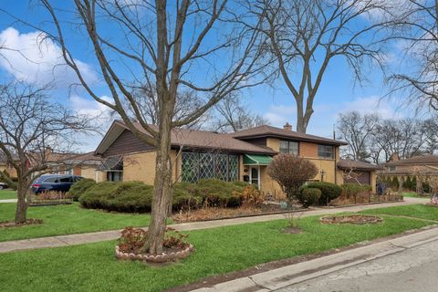 700 Lamon Avenue Wilmette IL 60091