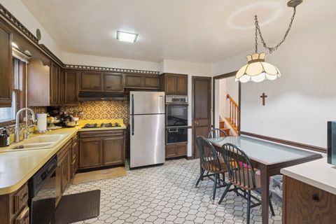 Tiny photo for 700 Lamon Avenue, Wilmette, IL 60091 (MLS # 12539700)