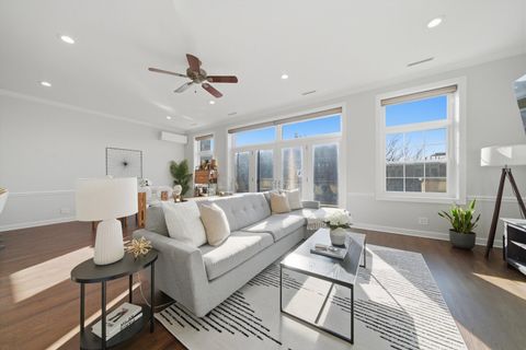 Tiny photo for 4821 N Damen Avenue #4, Chicago, IL 60625 (MLS # 12598209)