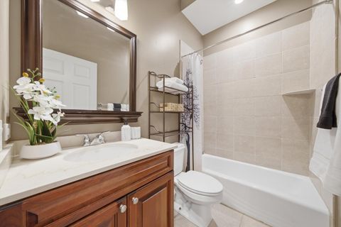 Tiny photo for 4821 N Damen Avenue #4, Chicago, IL 60625 (MLS # 12598209)