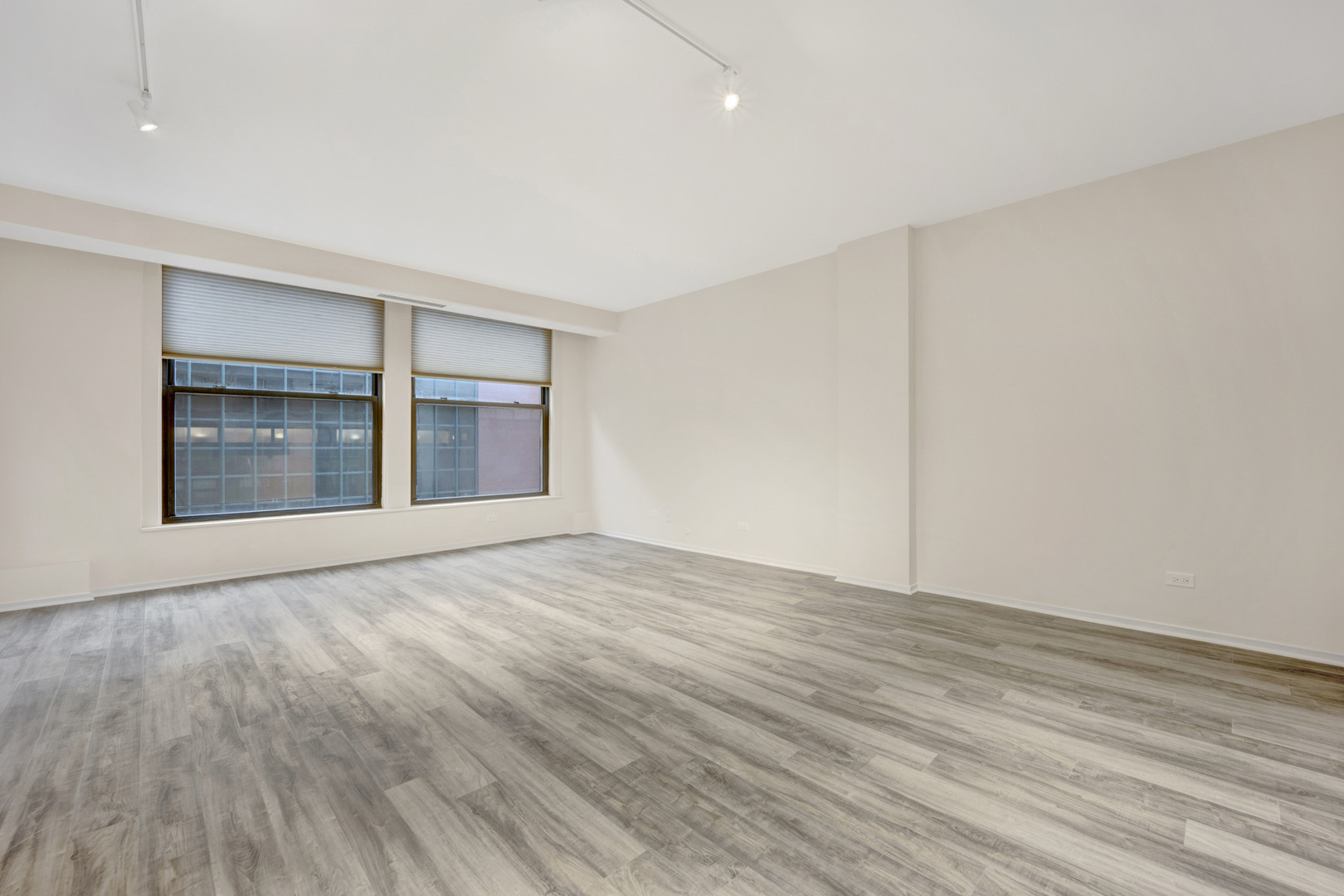 431 S Dearborn Street 801
