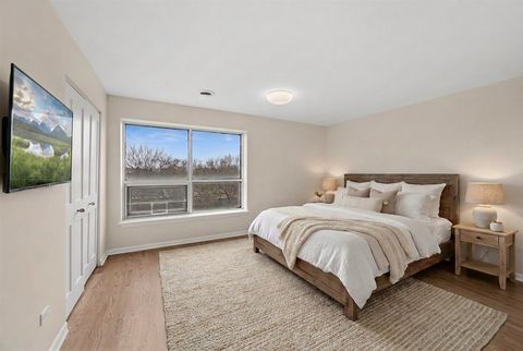 Tiny photo for 424 Park Avenue #501, River Forest, IL 60305 (MLS # 12615318)