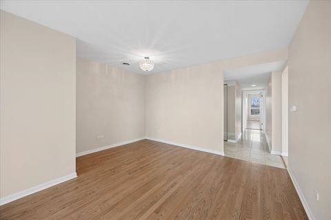 Tiny photo for 424 Park Avenue #501, River Forest, IL 60305 (MLS # 12615318)