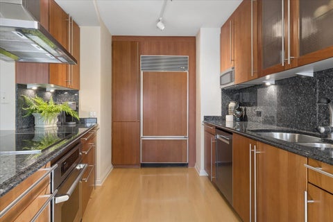 Tiny photo for 1100 N LAKE SHORE Drive #7B, Chicago, IL 60611 (MLS # 12773010)