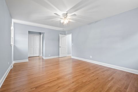 Tiny photo for 1813 E Wood Lane, Mount Prospect, IL 60056 (MLS # 12522057)