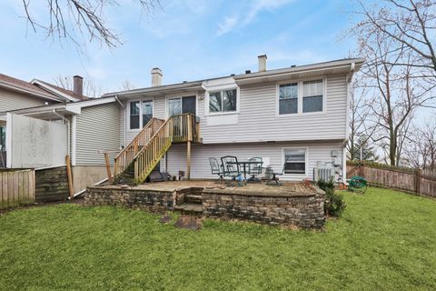 Tiny photo for 2421 Royal Drive #1, Lombard, IL 60148 (MLS # 12577275)