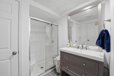 Tiny photo for 26792 W LAKEVIEW Drive S, Lake Barrington, IL 60084 (MLS # 12693521)