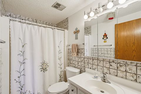 Tiny photo for 1424 Woodbridge Road #1H, Joliet, IL 60436 (MLS # 12469335)