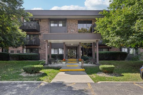 Photo of 1424 Woodbridge Road #1H, Joliet, IL 60436 (MLS # 12469335)