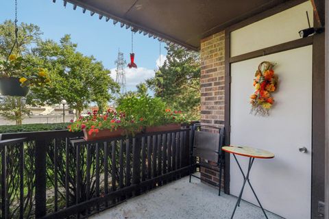 Tiny photo for 1424 Woodbridge Road #1H, Joliet, IL 60436 (MLS # 12469335)