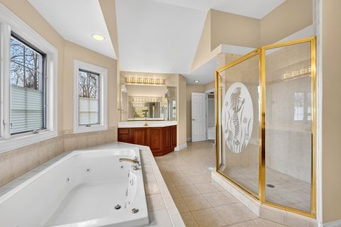 Tiny photo for 7415 Forest Oak Drive, McHenry, IL 60050 (MLS # 12574967)