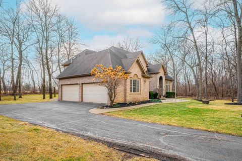 Tiny photo for 7415 Forest Oak Drive, McHenry, IL 60050 (MLS # 12574967)