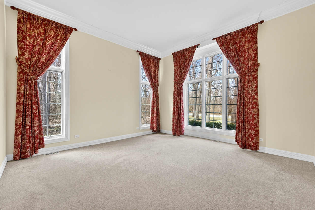 7415 Forest Oak Drive