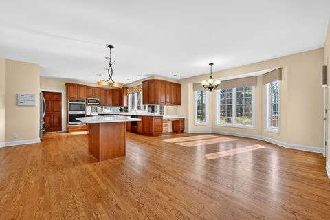 Tiny photo for 7415 Forest Oak Drive, McHenry, IL 60050 (MLS # 12574967)