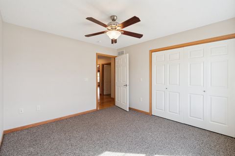 Tiny photo for 1716 Conor Court, Clinton, IA 52732 (MLS # 12597366)