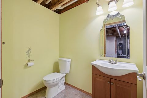 Tiny photo for 1716 Conor Court, Clinton, IA 52732 (MLS # 12597366)