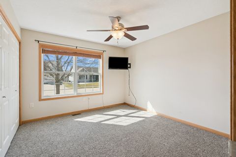 Tiny photo for 1716 Conor Court, Clinton, IA 52732 (MLS # 12597366)