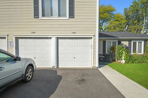 Tiny photo for 1182 Cove Drive #152A, Prospect Heights, IL 60070 (MLS # 12490026)