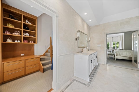 Tiny photo for 23 Ambriance Drive, Burr Ridge, IL 60527 (MLS # 12764142)