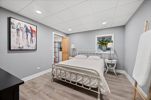 Tiny photo for 23 Ambriance Drive, Burr Ridge, IL 60527 (MLS # 12764142)