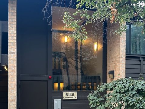 Tiny photo for 6145 KNOLLWOOD Court #101, Willowbrook, IL 60527 (MLS # 12490429)