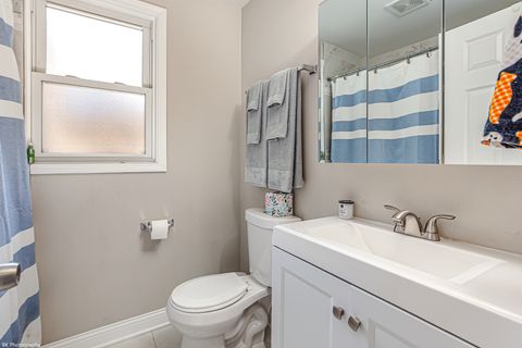 Tiny photo for 9255 Melvina Avenue, Oak Lawn, IL 60453 (MLS # 12619883)