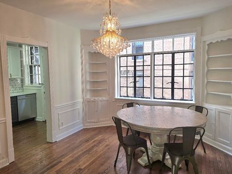 Tiny photo for 2505 Prairie Avenue #2K, Evanston, IL 60201 (MLS # 12580131)