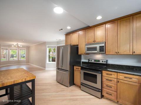 Tiny photo for 3701 W Palmer Street, Chicago, IL 60647 (MLS # 12621298)