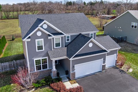 Photo of 2110 Silver Leaf Drive, Island Lake, IL 60042 (MLS # 12599605)